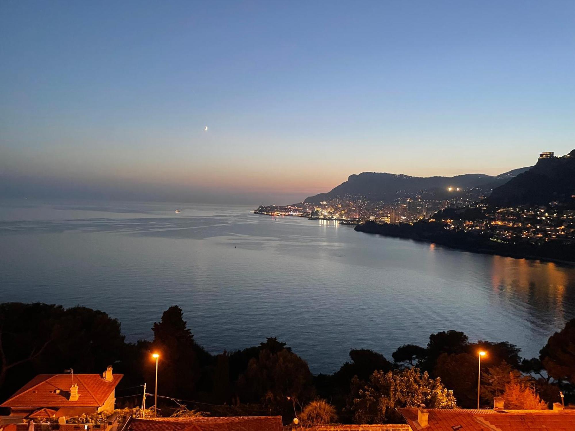 Aux Portes De Monaco Superbe T3 Vue Mer Roquebrune-Cap-Martin Extérieur photo